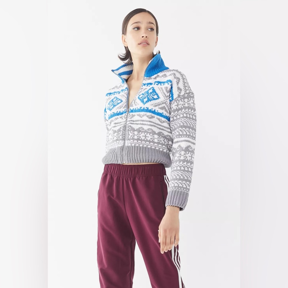 Urban Outfitters Blue and Gray Textured Scout Shrunken Zip-Up Sweater Size S